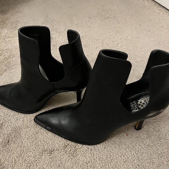 Vince Camuto Shoes - Vince Camuto  Leather Size 10 bootie, Black